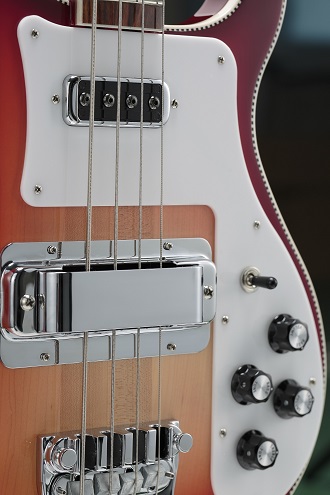 Limited Model 4003 FB CB - News：リッケンバッカー日本版ウェブサイト：rickenbacker-jp.com